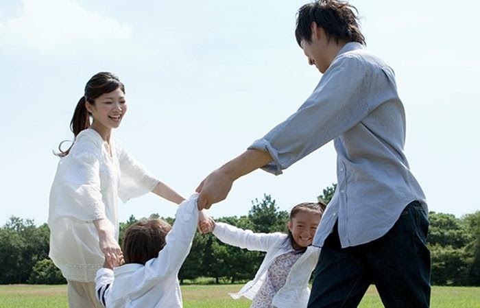 Mitos vs Fakta: 4 Kesalahpahaman Tentang Asuransi